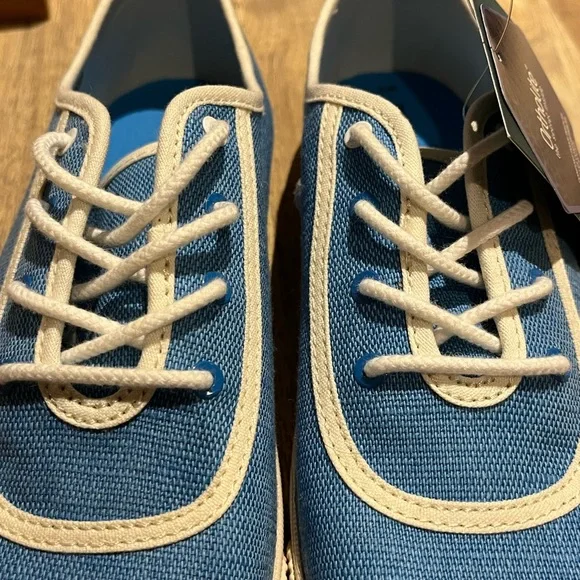 Toms Carmel Heritage Canvas Sneaker - NWT - Picture 2 of 13